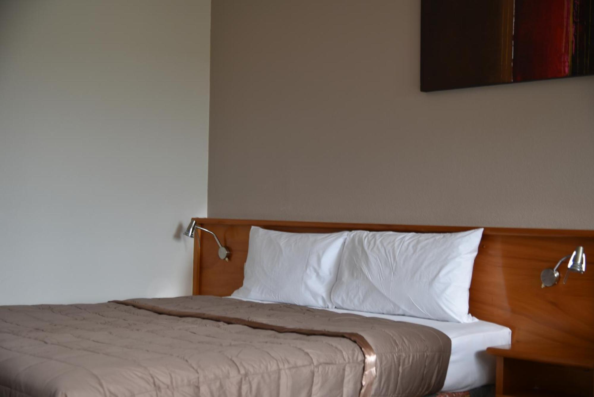 Aotea Lodge Porirua Eksteriør billede