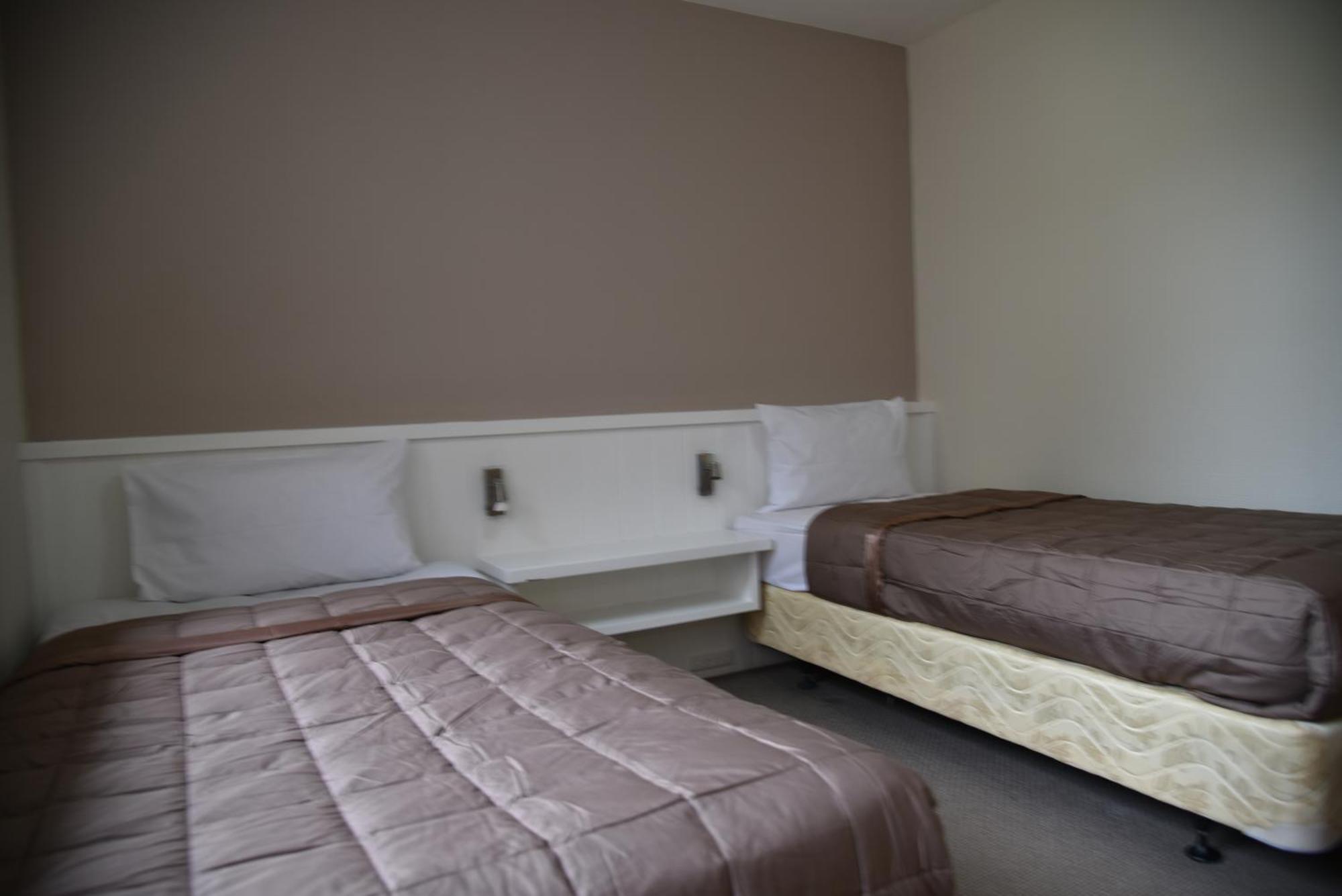 Aotea Lodge Porirua Eksteriør billede