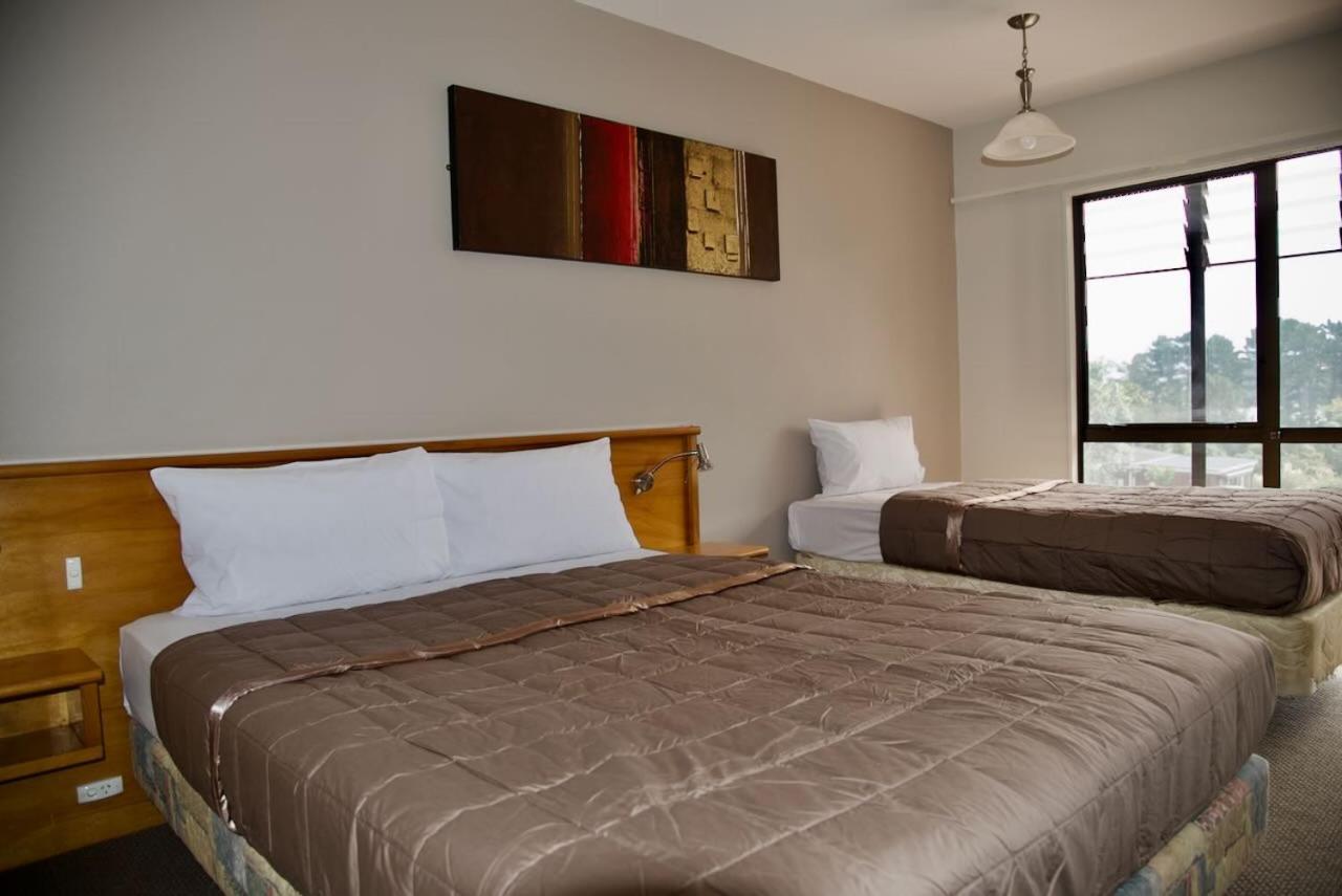 Aotea Lodge Porirua Eksteriør billede