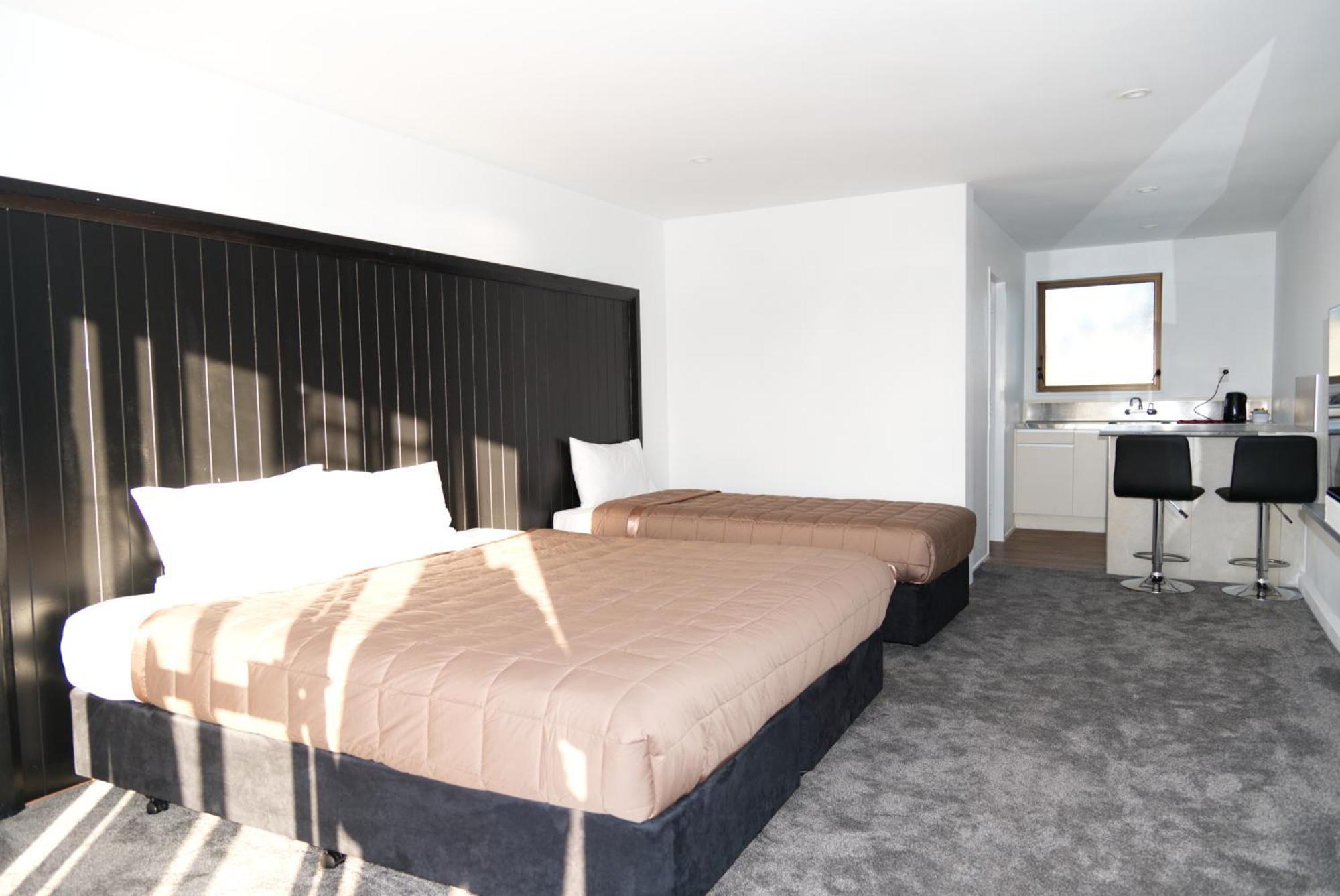 Aotea Lodge Porirua Eksteriør billede