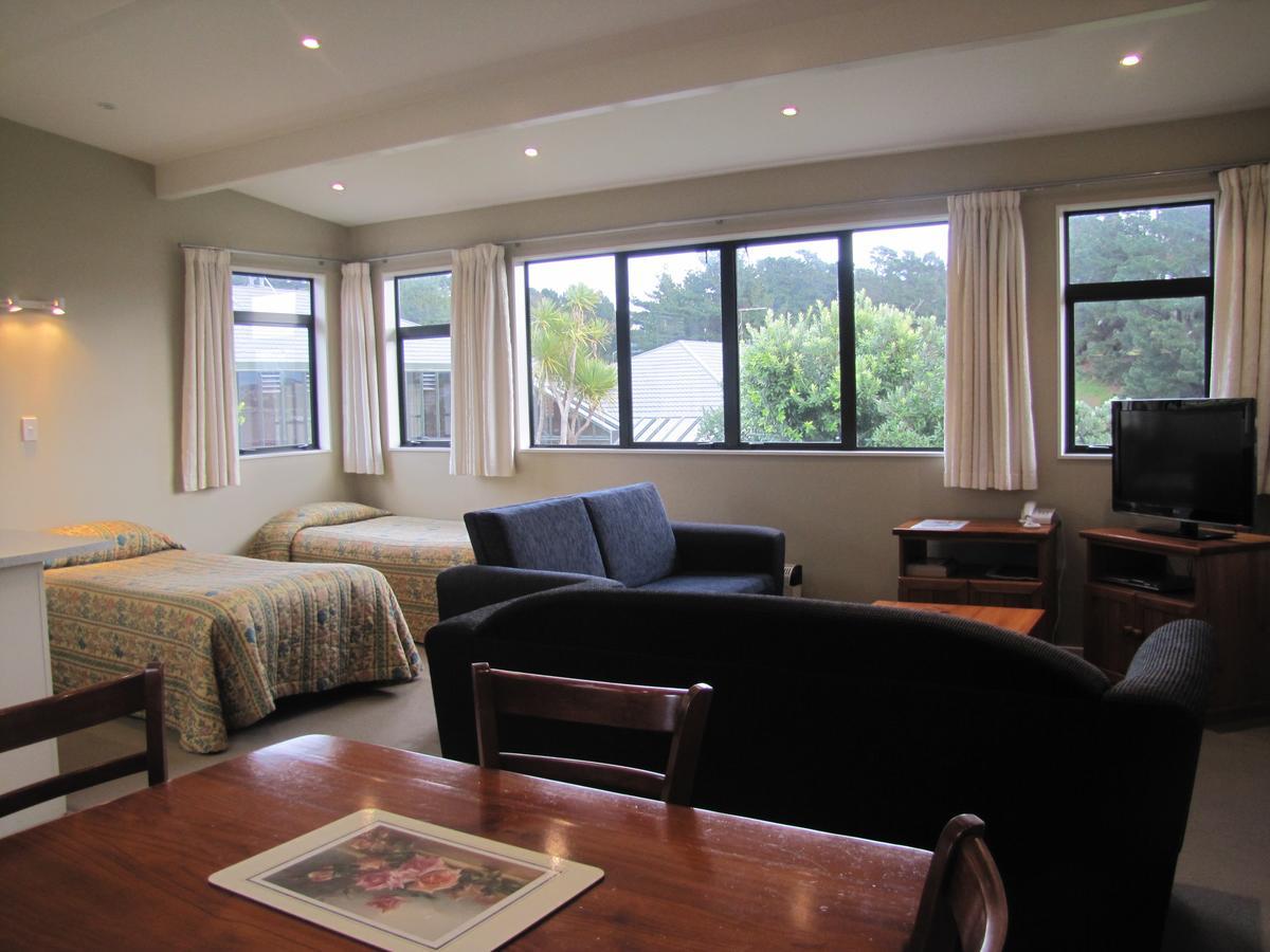 Aotea Lodge Porirua Eksteriør billede